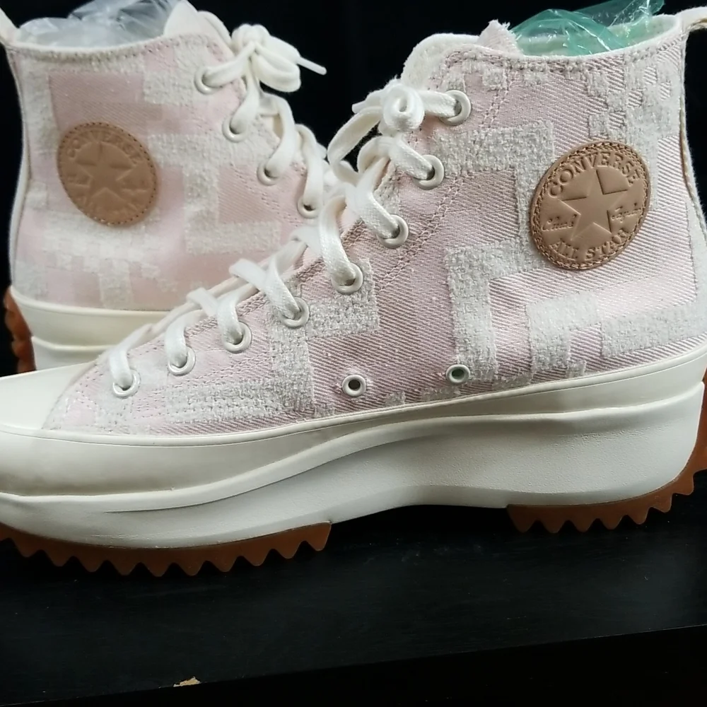 Men' s Converse Men 10.5 - Picture 1 of 9